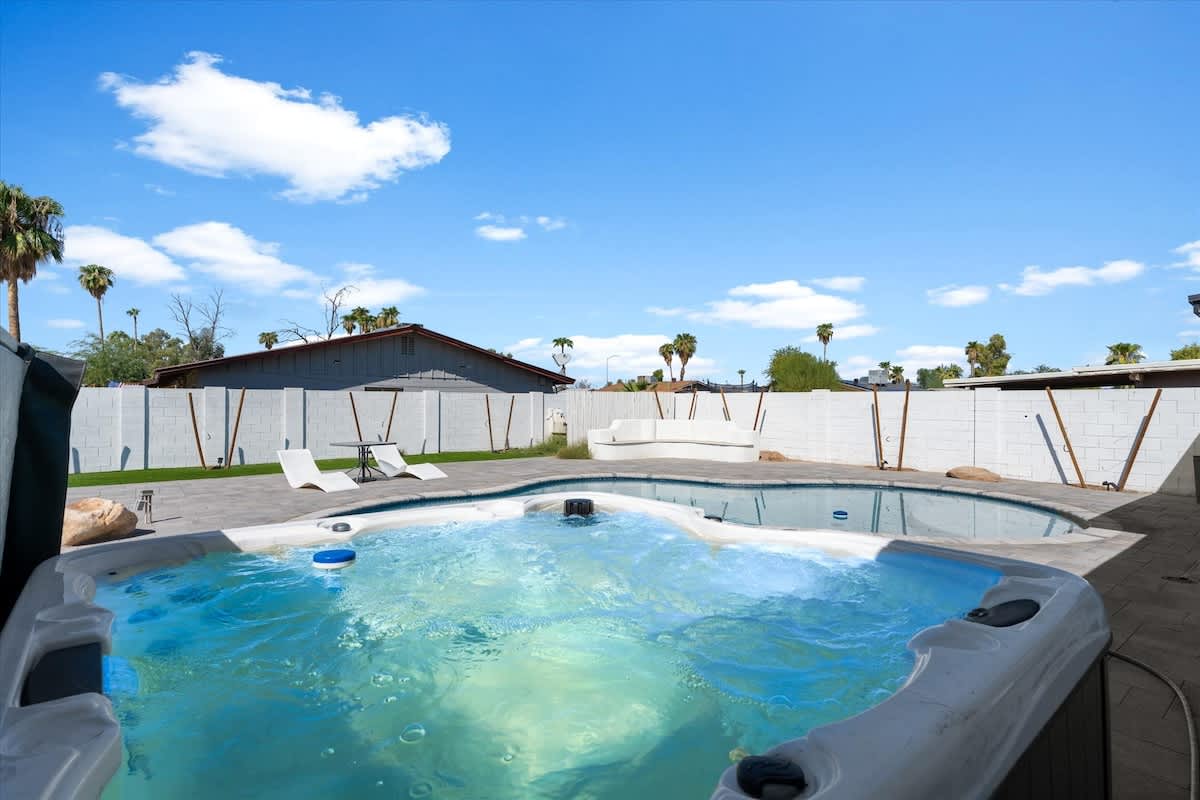 Hot Tub