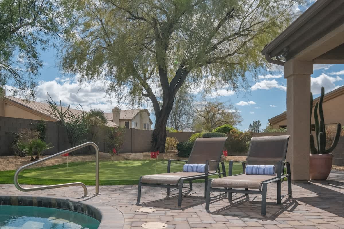 Poolside Seating