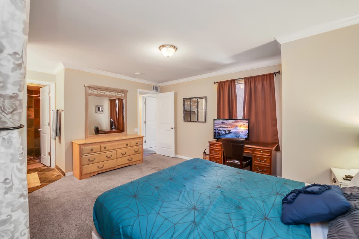 Bedroom
