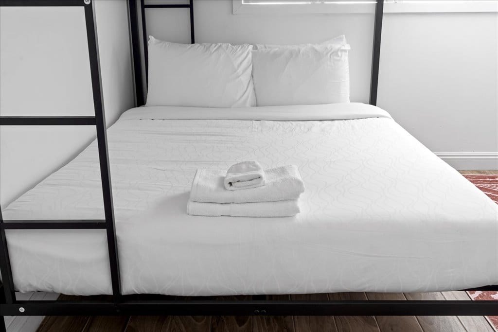 BUNK BED